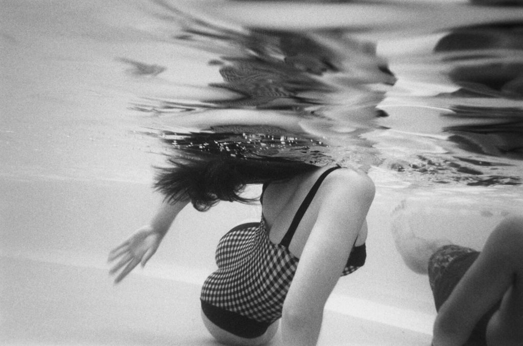 3 Gestures in Water